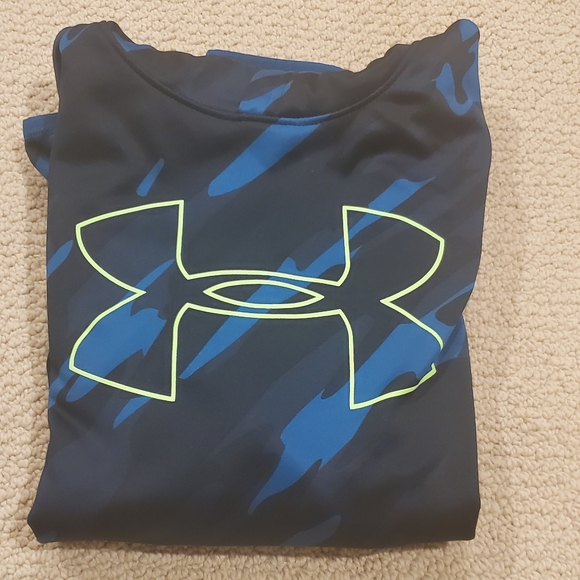 Under Armour Hoodie - Picture 2 of 4